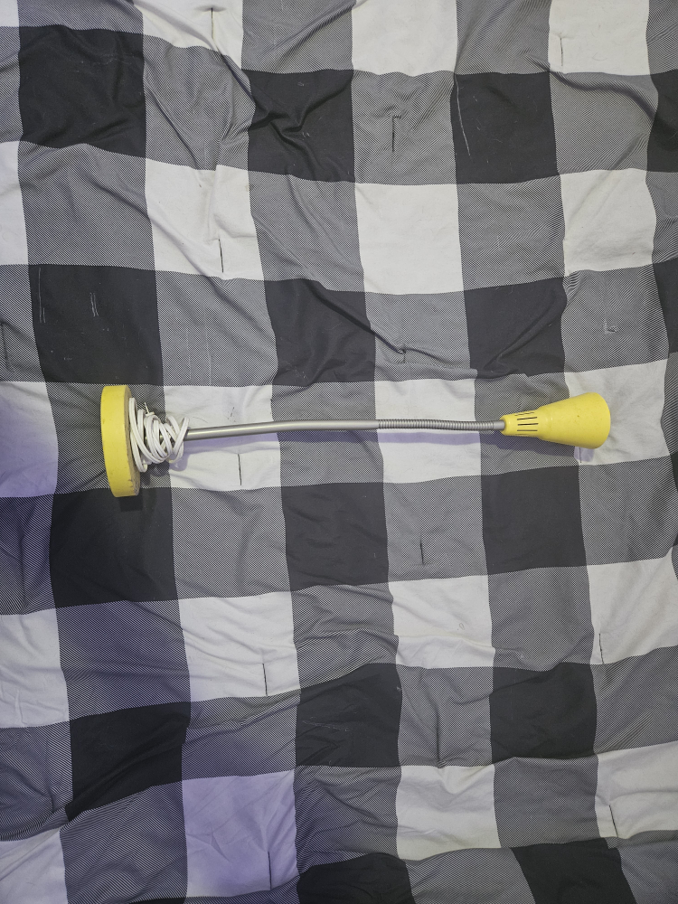 IKEA KVART Yellow Work Lamp - photo 2