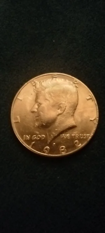 1982 Kennedy Half Dollar Coin image indicator(5)