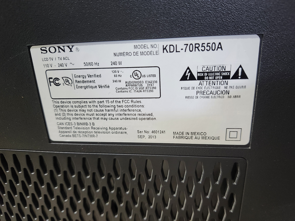 SONY Bravia 70" 3D 1080p TV - photo 5