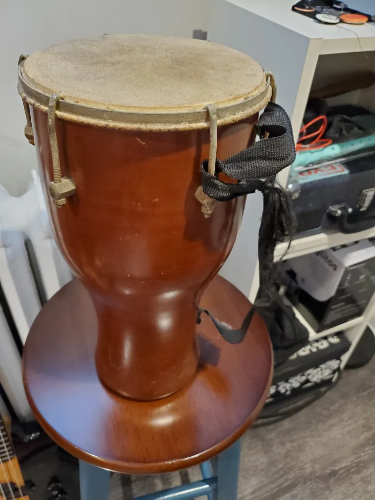 Djembe Drum with hand strap image indicator(2)