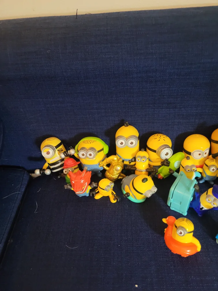 Minions Collectibles Lot! image indicator(2)