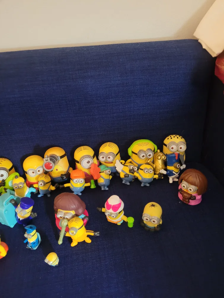 Minions Collectibles Lot! image indicator(4)