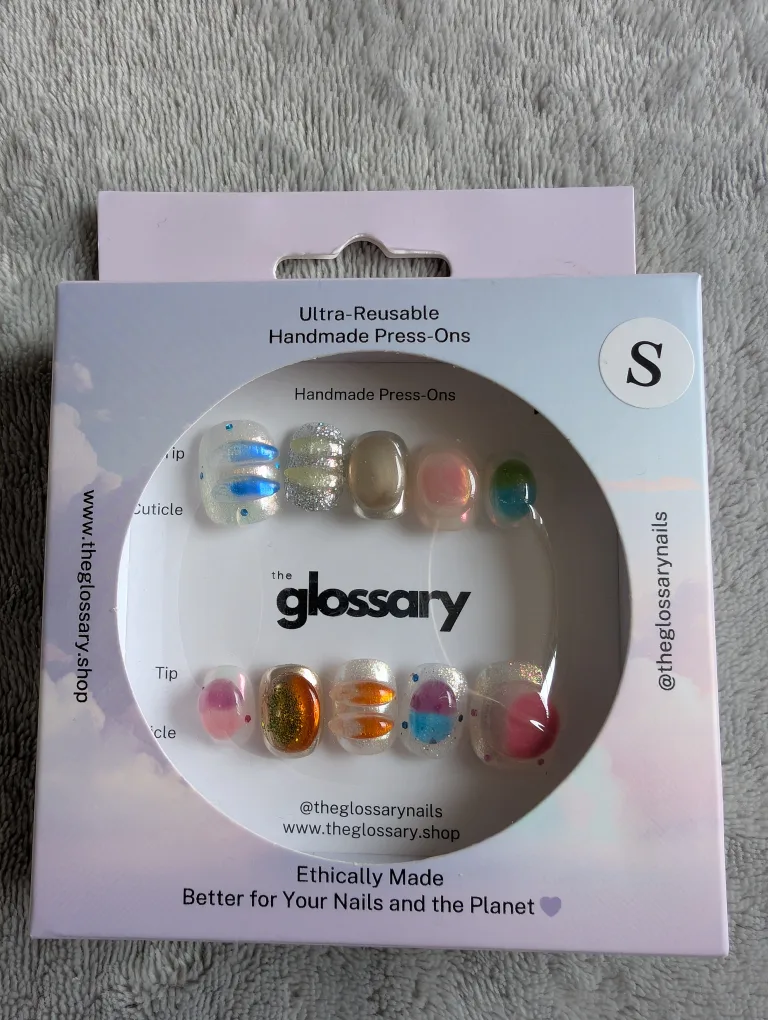 The Glossary Handmade Press-Ons - Size S thumbnail