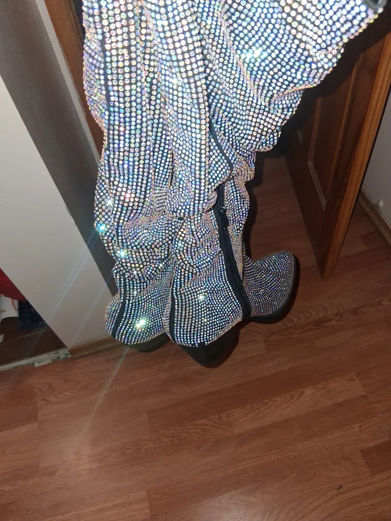 Rhinestone Boots image indicator(2)