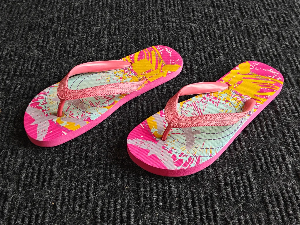 Women Slippers / Flip Flops Sandals - Pink - Size 6 thumbnail