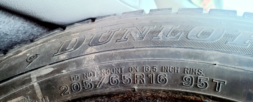 4 Like new Dunlop All season tires - photo 3