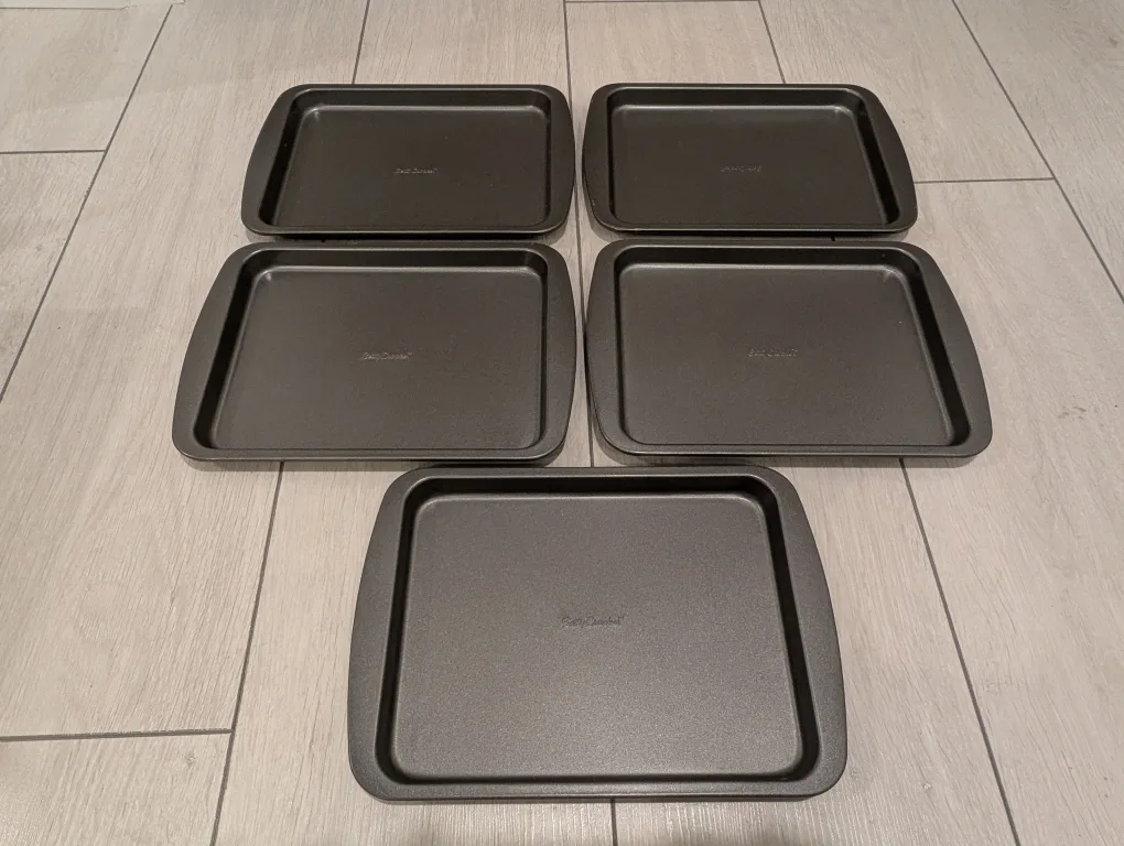 Lot: 5 Small Baking Sheet Set image indicator(2)