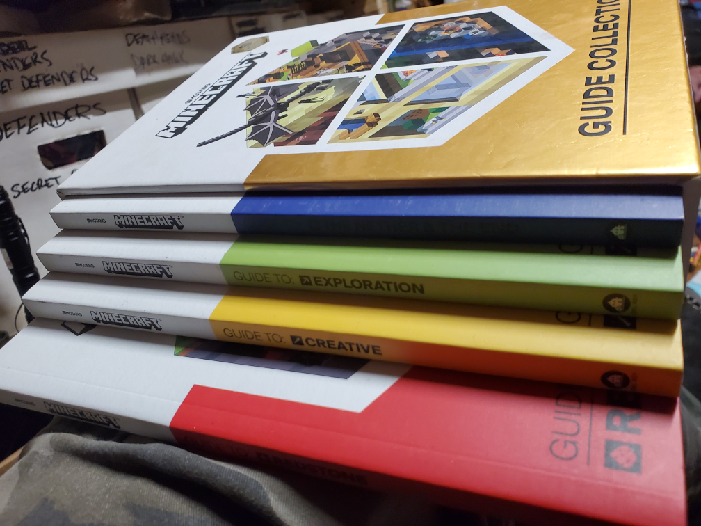 Minecraft Guide Collection Box Set - photo 2