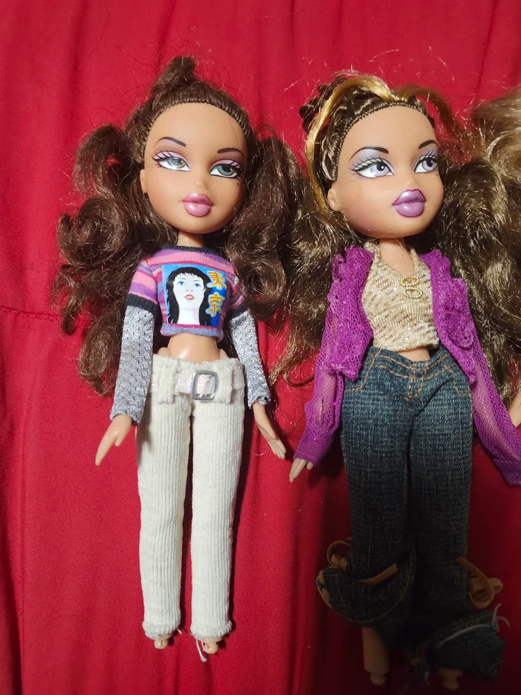 $20 each Bratz Dolls thumbnail