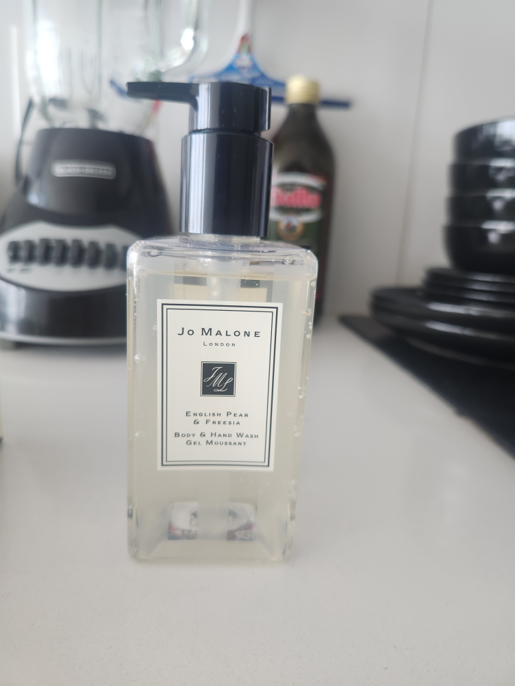Brand New Jo Malone English Pear and Freesia Body and Hand Wash - photo 4