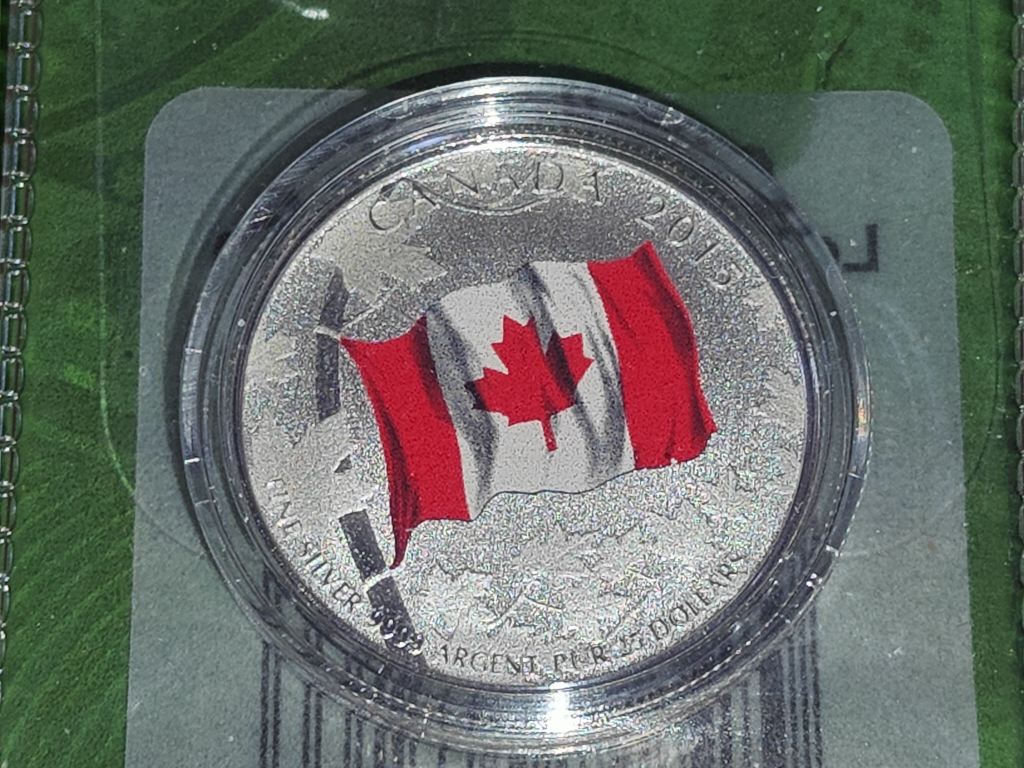 Canada 2015 RCM $25 Fine Silver Coin - 50th Anniv Canadian Flag - photo 5