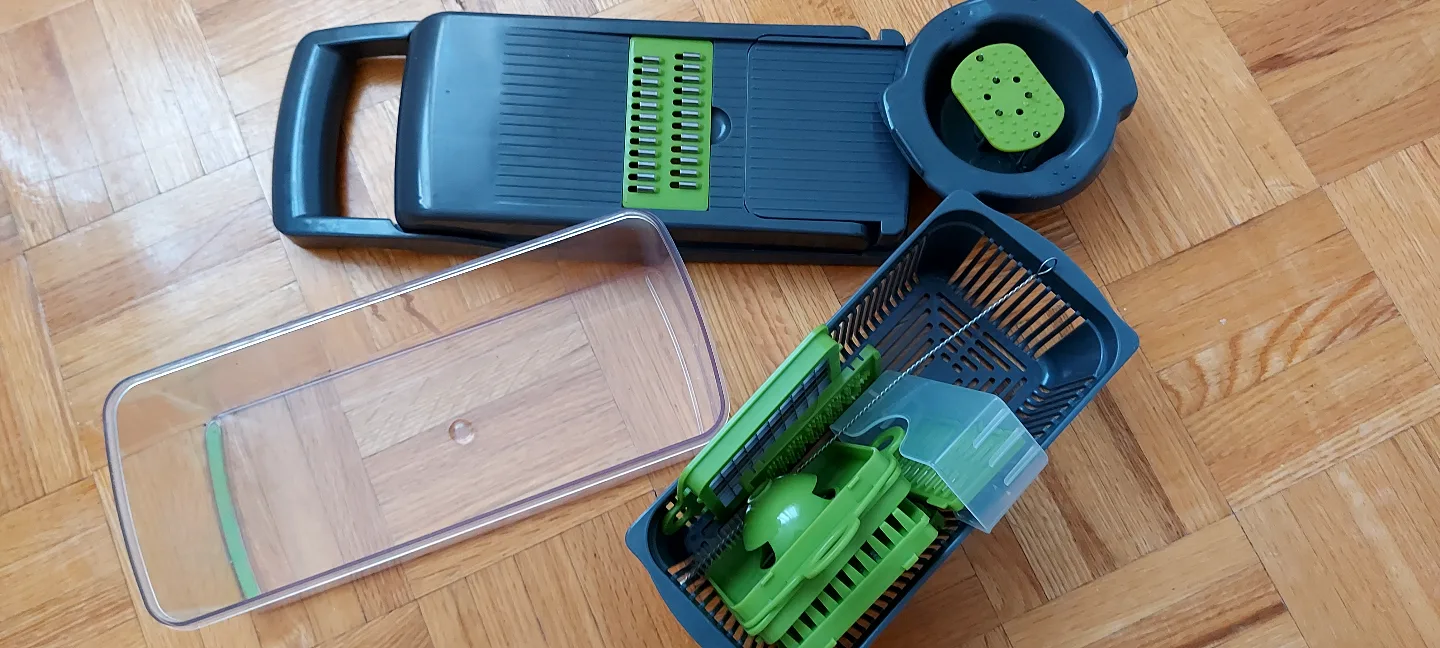 Kitchen Vegetable Chopper and Slicer Set image indicator(2)