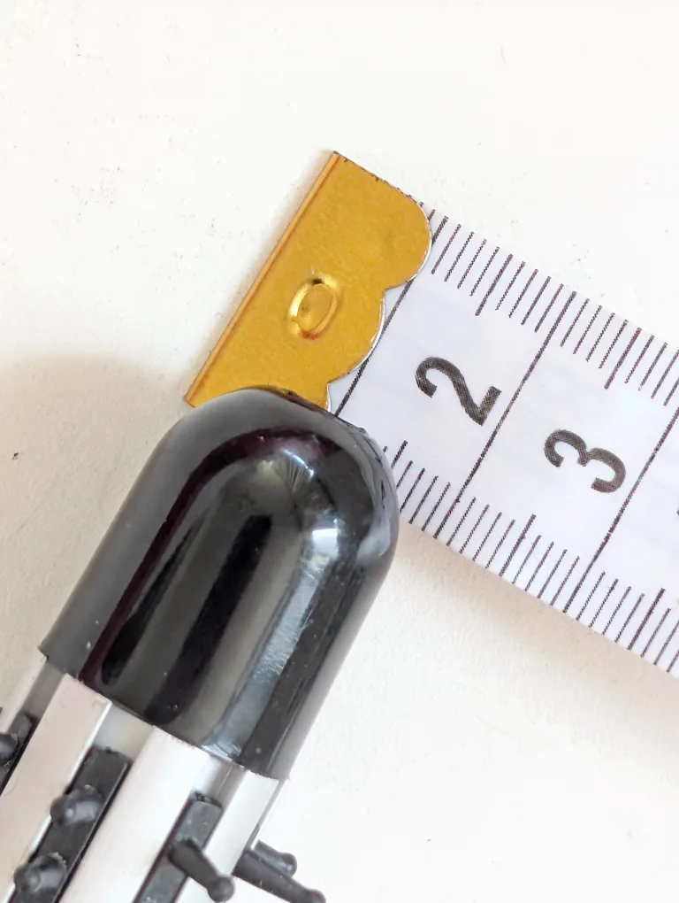 Conair Instant Heat Hot Air Brush image indicator(4)