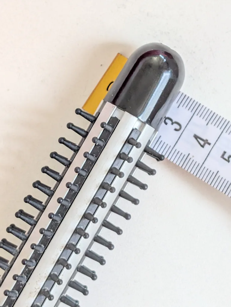 Conair Instant Heat Hot Air Brush image indicator(5)