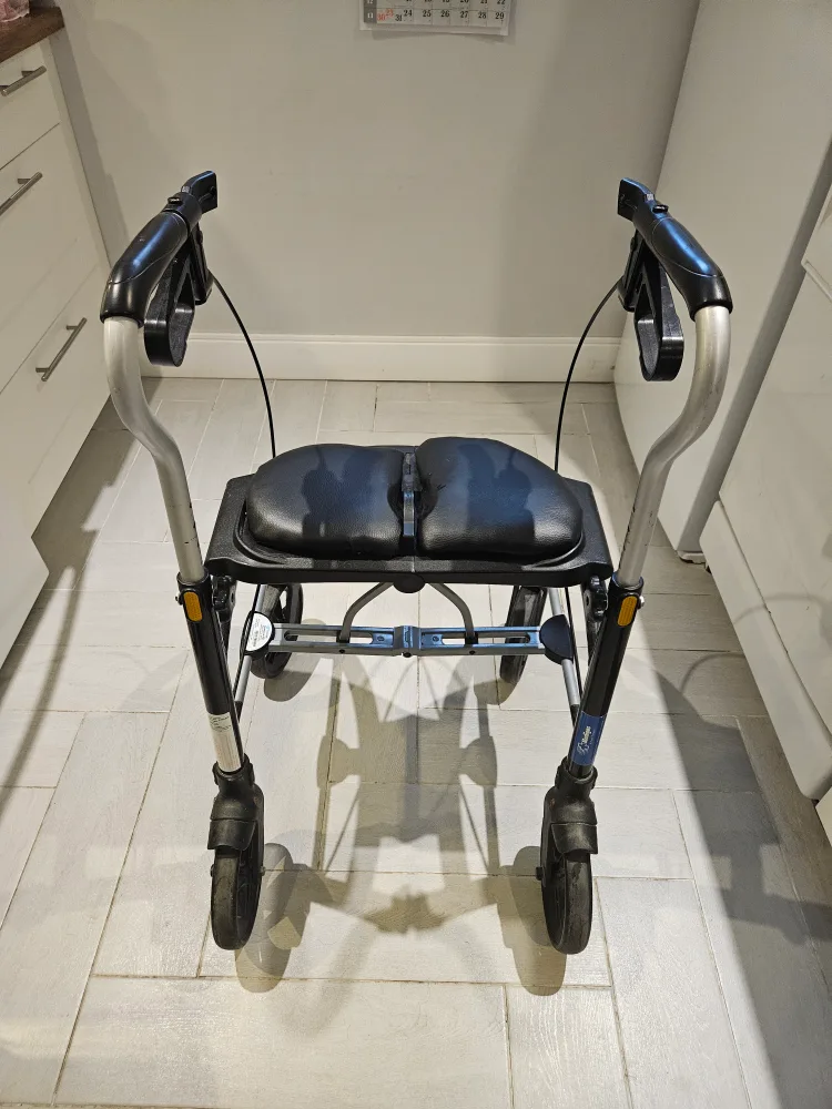 Medigas Rollator Walker with Seat thumbnail