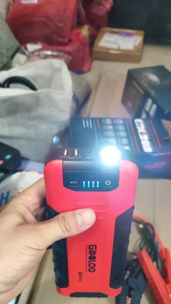 GOOLOO Jump Starter image indicator(8)