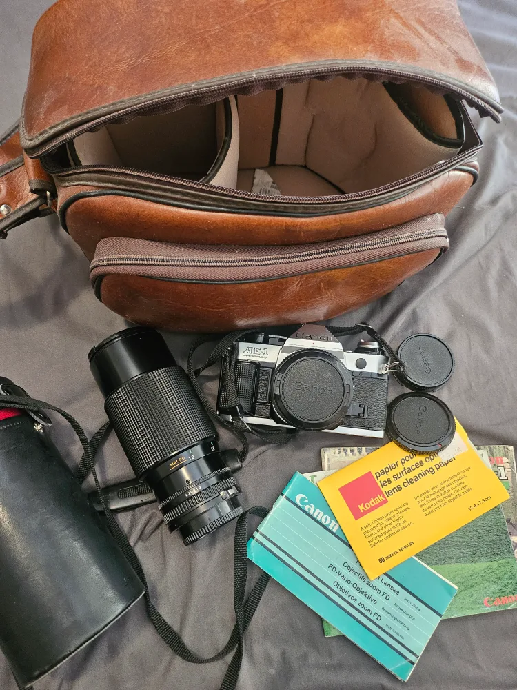 Canon AE-1 Film Camera Kit (lens, bag, guide included) thumbnail