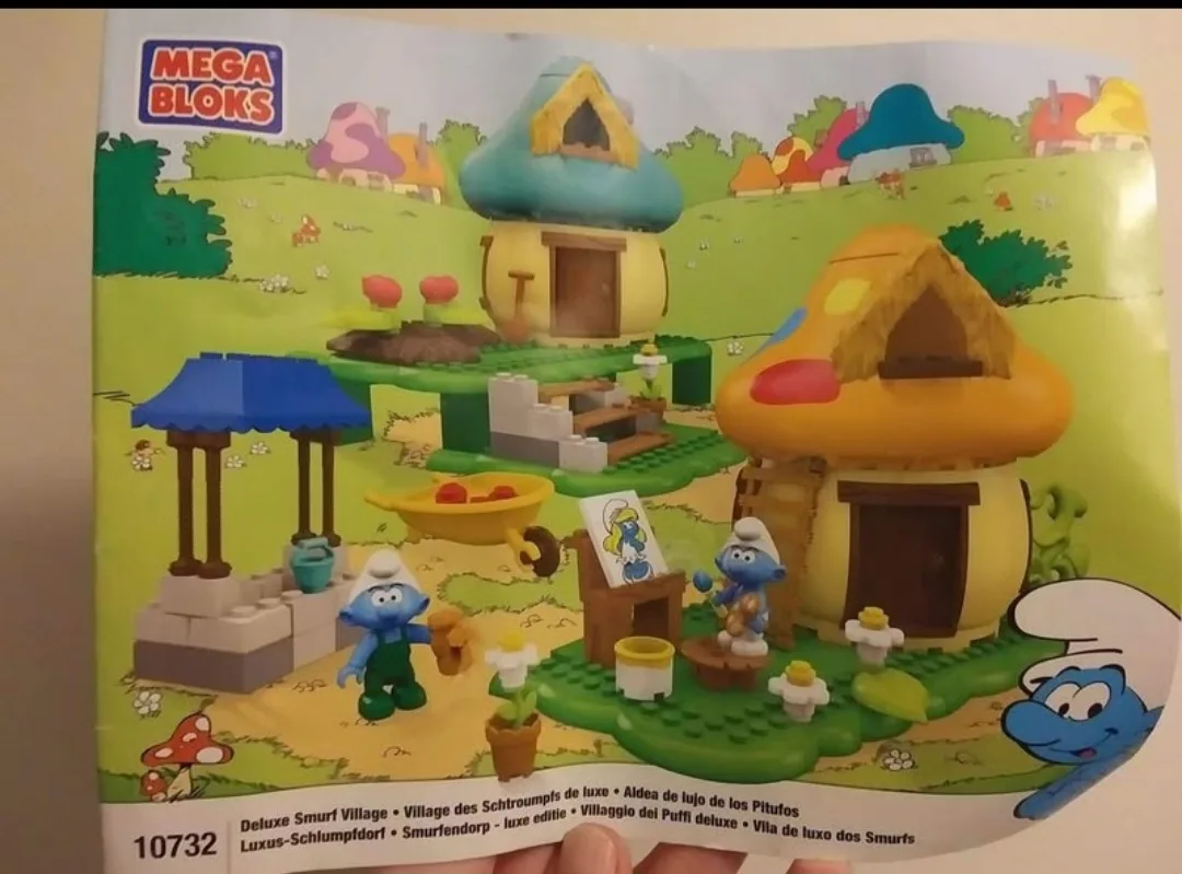 mega bloks smurf village thumbnail