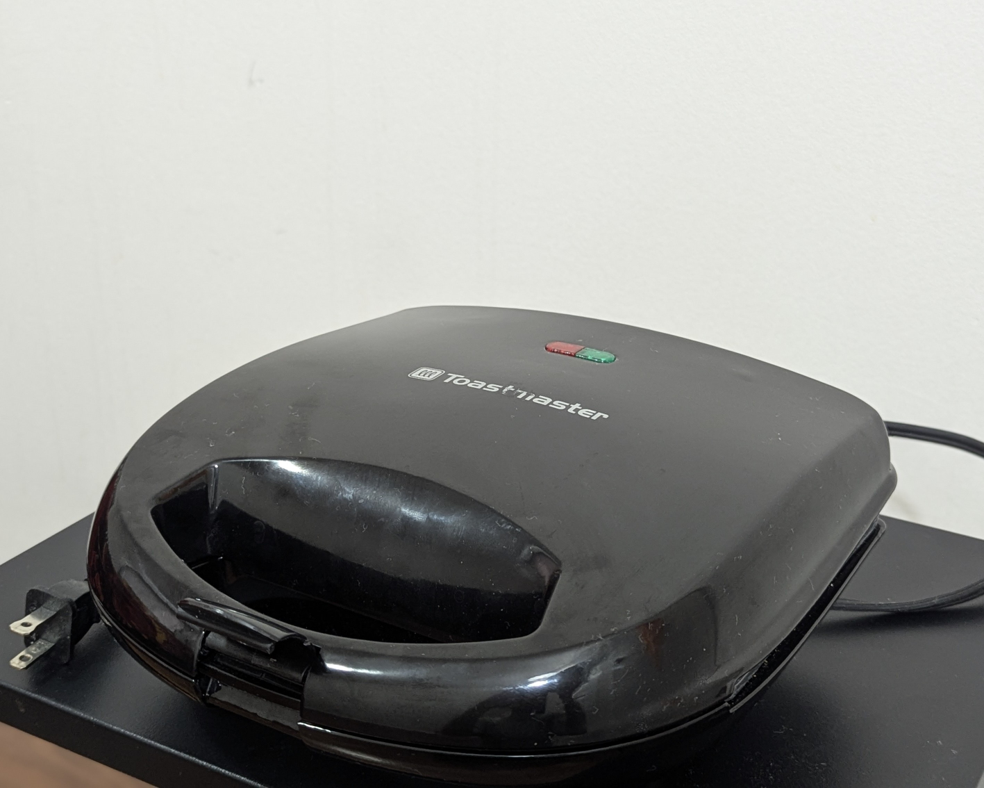 Toastmaster Sandwich Maker - photo 2