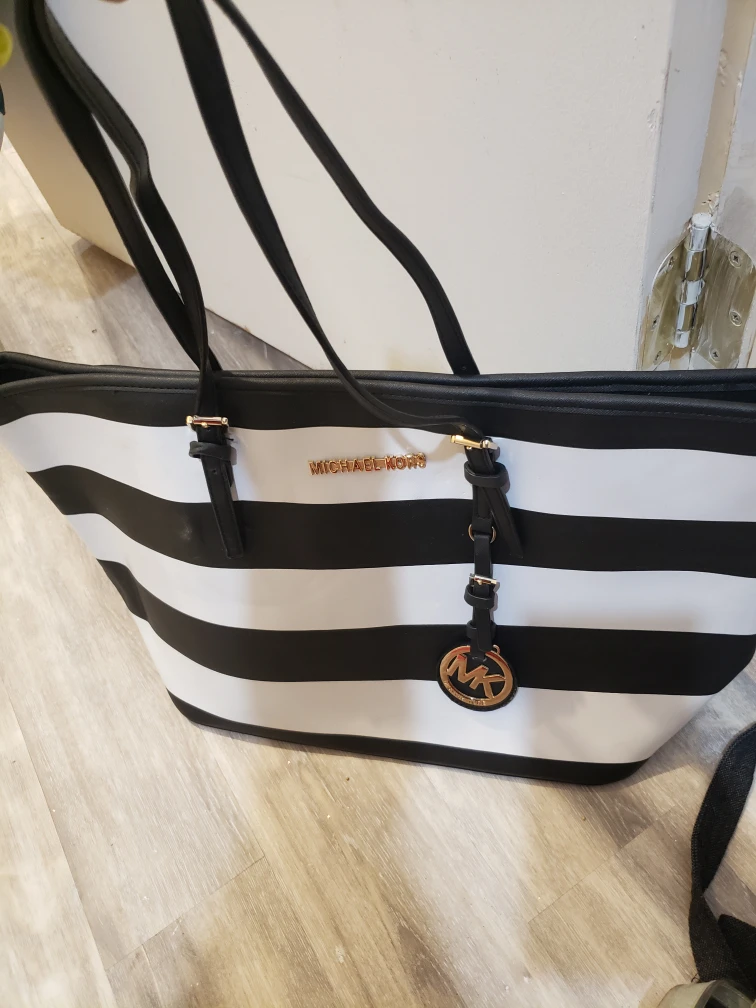 Michael Kors Tote Bag - Black and White - photo 3