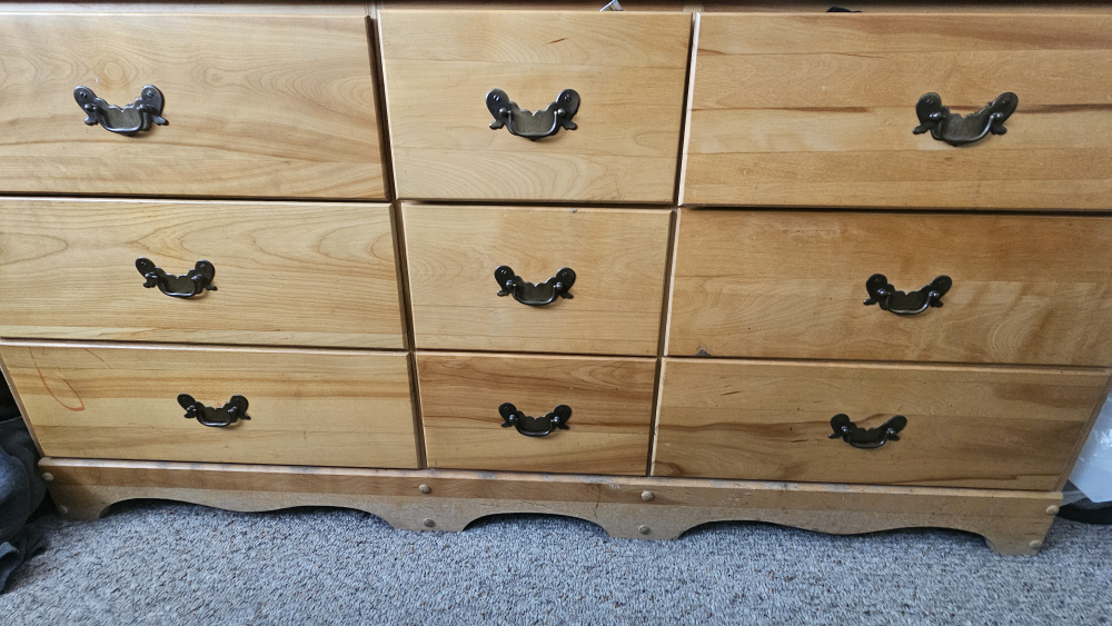 Wooden Dresser with 9 Drawers