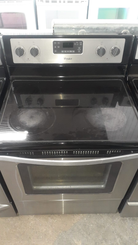 Whirlpool Electric Range Stove - photo 3