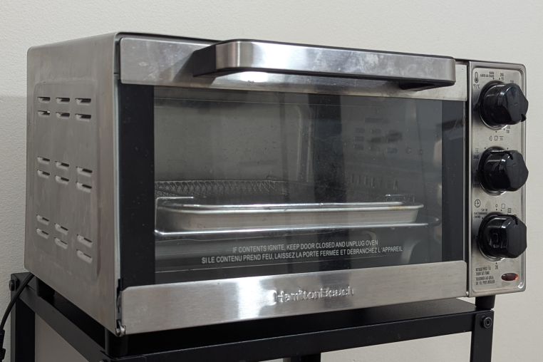 Hamilton Beach Air Fryer Toaster Oven - photo 3