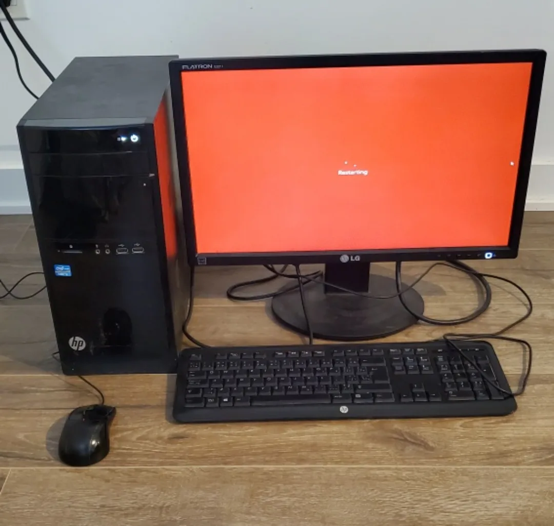 HP i3 Pavillion Full Desktop Setup w/HD monitor, keyboard, mouse thumbnail