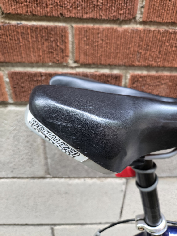 Cannondale Road Bike - photo 4