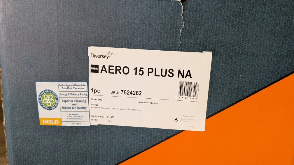 TASKI AERO 15 PLUS Canister Vacuum - New in Box image indicator(4)