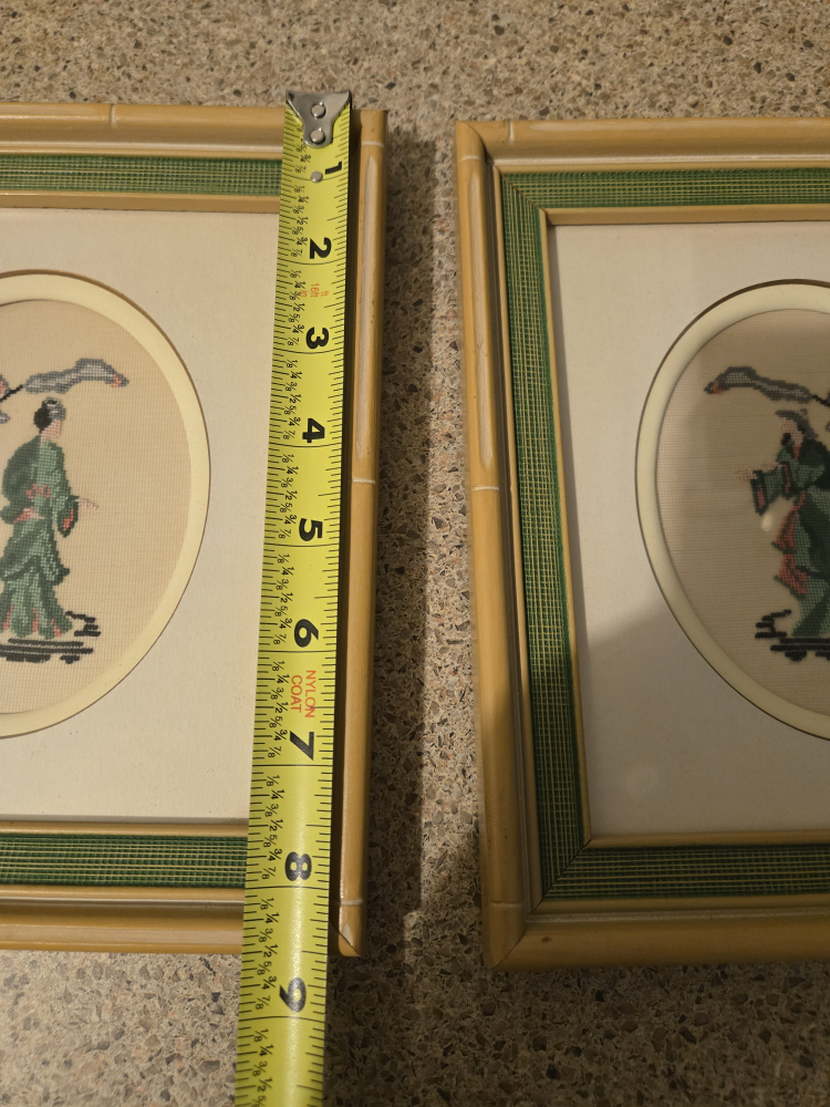 Pair of Embroidery Framed Pictures - photo 2
