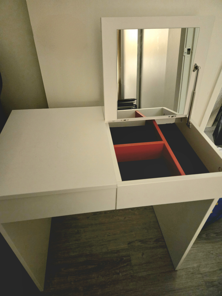 IKEA BRIMNES Dressing/Vanity Table - photo 3
