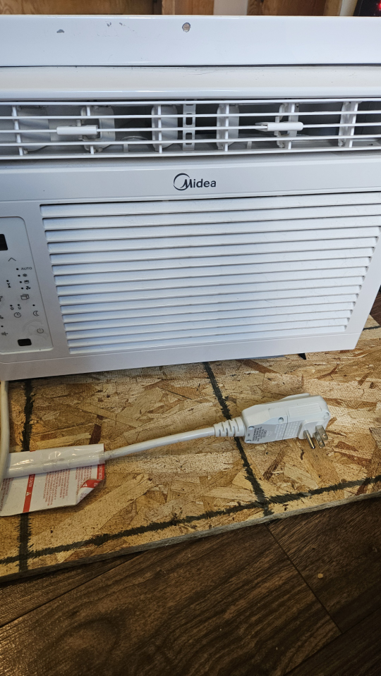 Midea Room Air Conditioner - photo 3