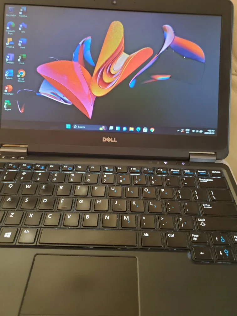 12.5inch Dell Latitude E7240 Laptop thumbnail