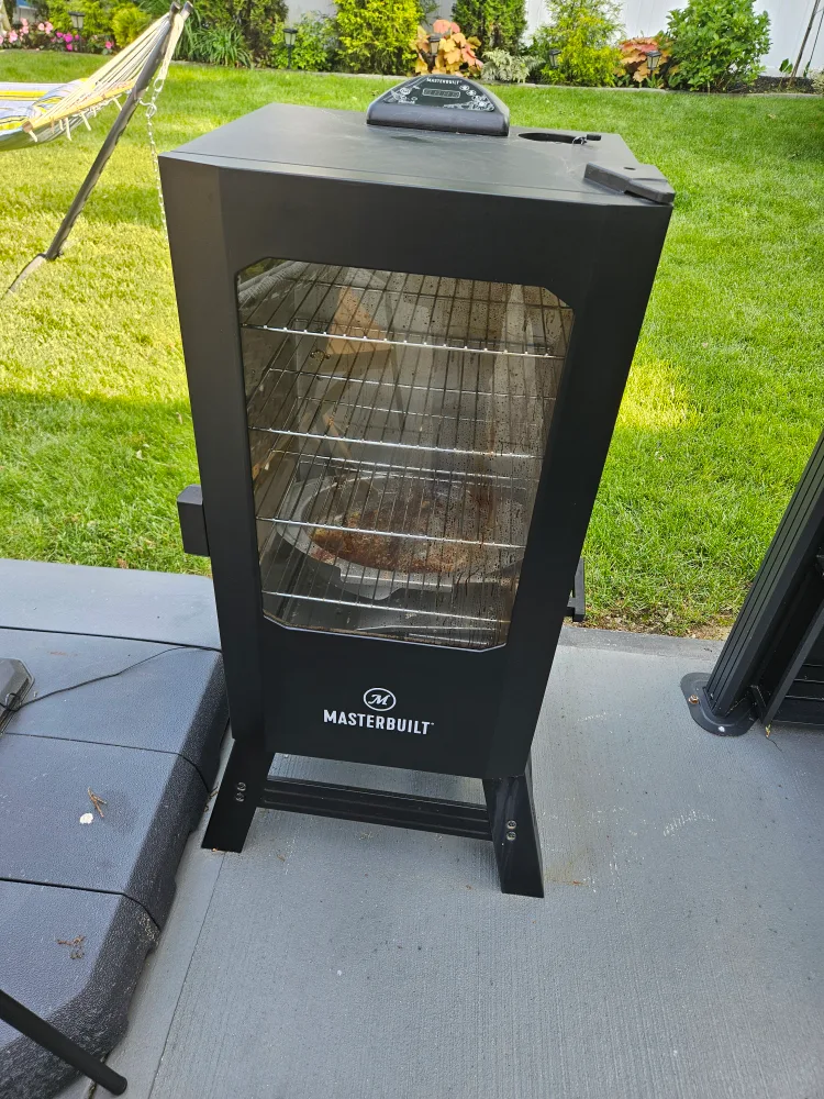 Masterbuilt Smoker thumbnail