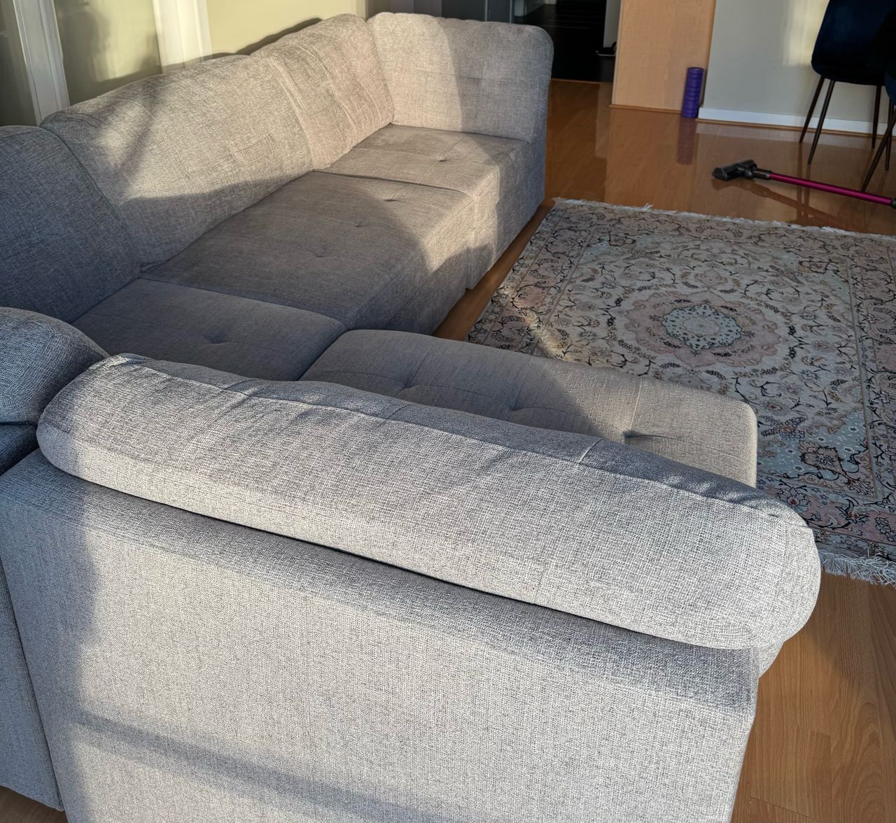 Sectional sofa pick up today only 450$ - photo 2