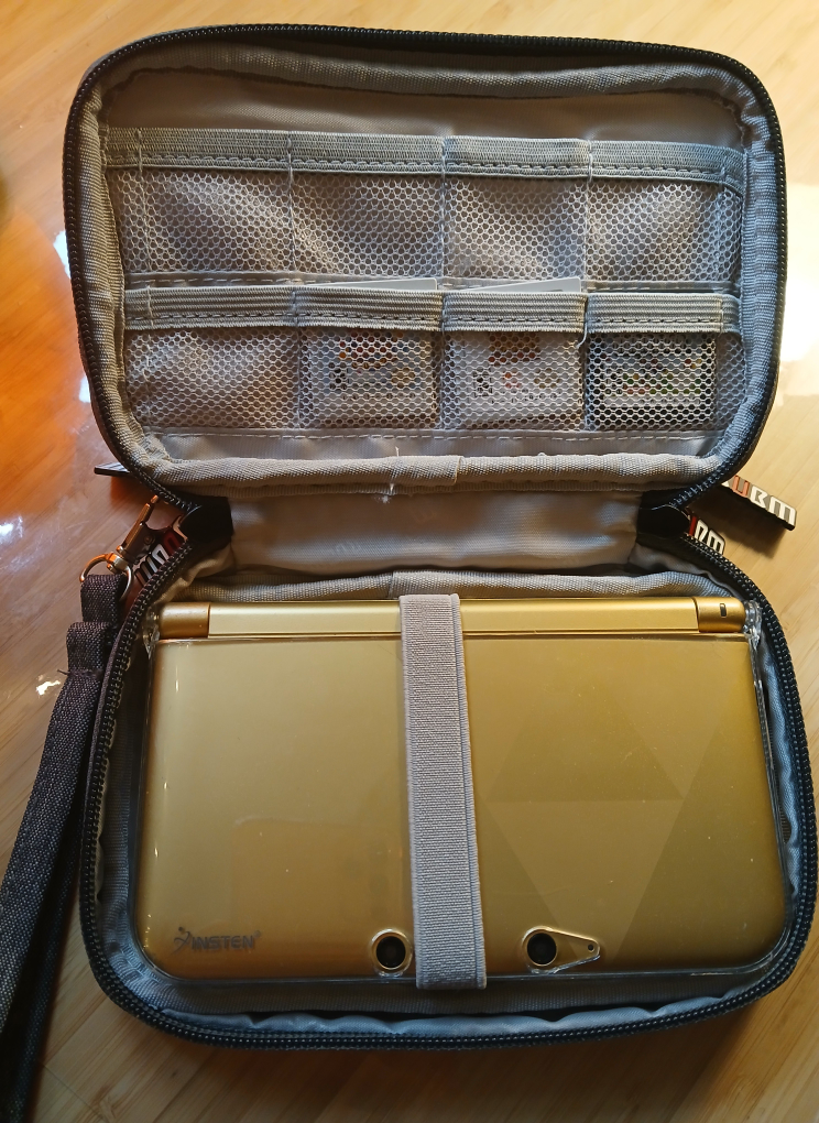 Nintendo 3DS XL Travel Case - photo 3