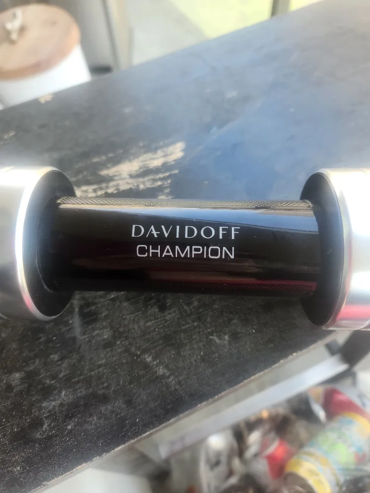 Davidoff Champion 3.0 fl oz image indicator(2)