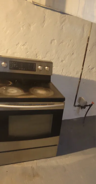 Electric Range used thumbnail