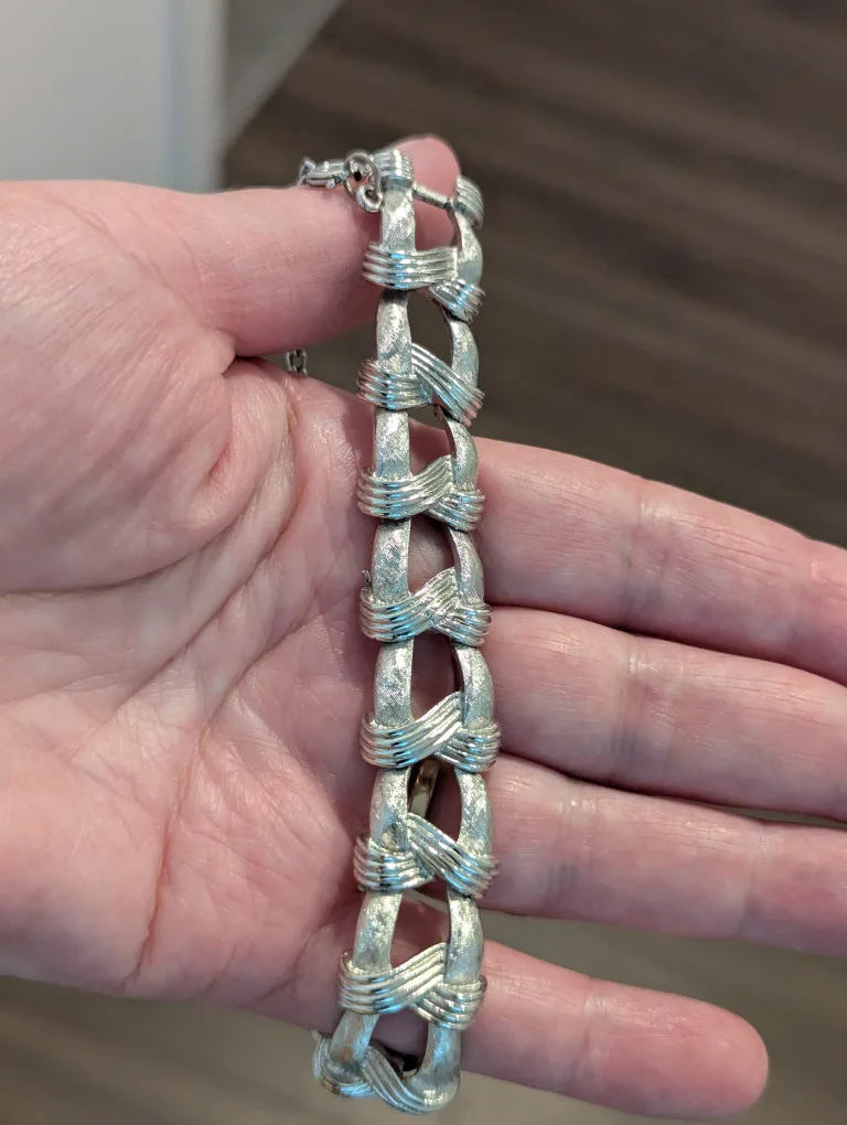 Coro - vintage silver-tone Link Bracelet thumbnail