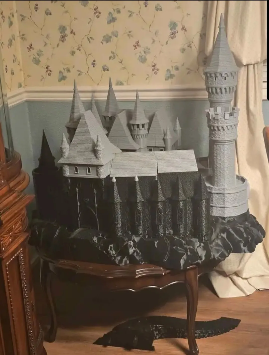 Warhammer or D&D 3d printed castle. image indicator(2)