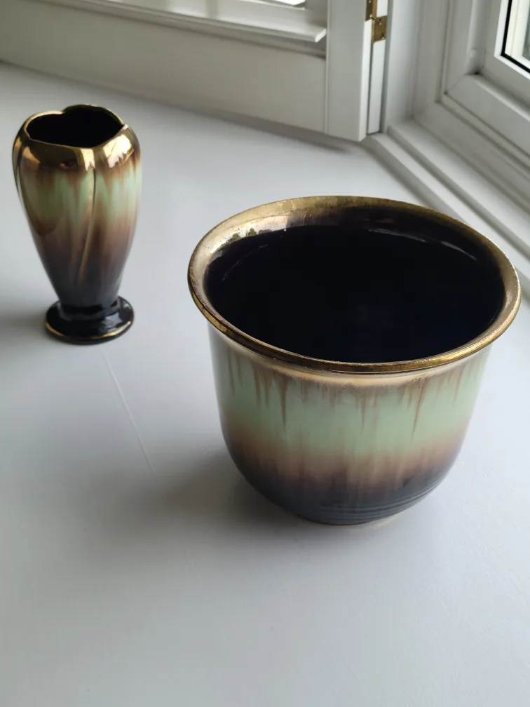 Vintage German Pottery Planter & Vase Set image indicator(8)