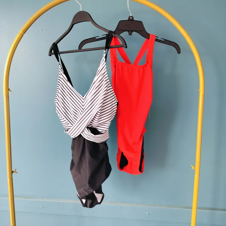 Swimsuit Bundle image indicator(5)