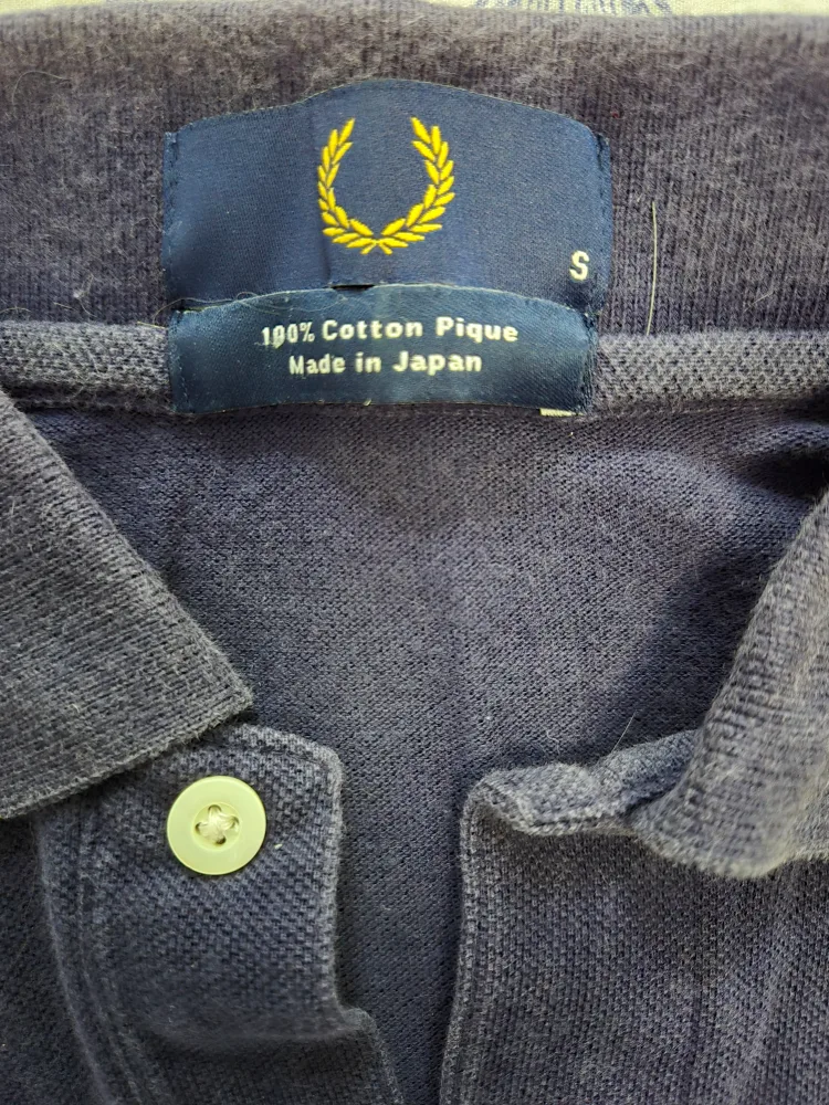Fred Perry Polo Shirt - Size S image indicator(4)