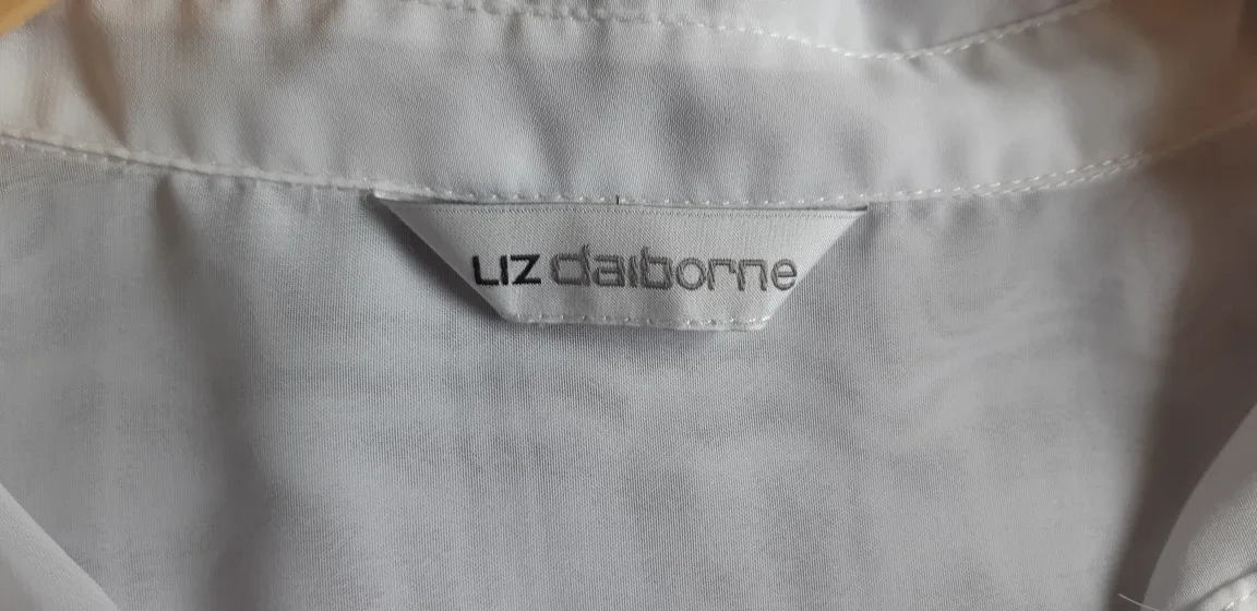 Liz Claiborne White Sleeveless Blouse image indicator(2)