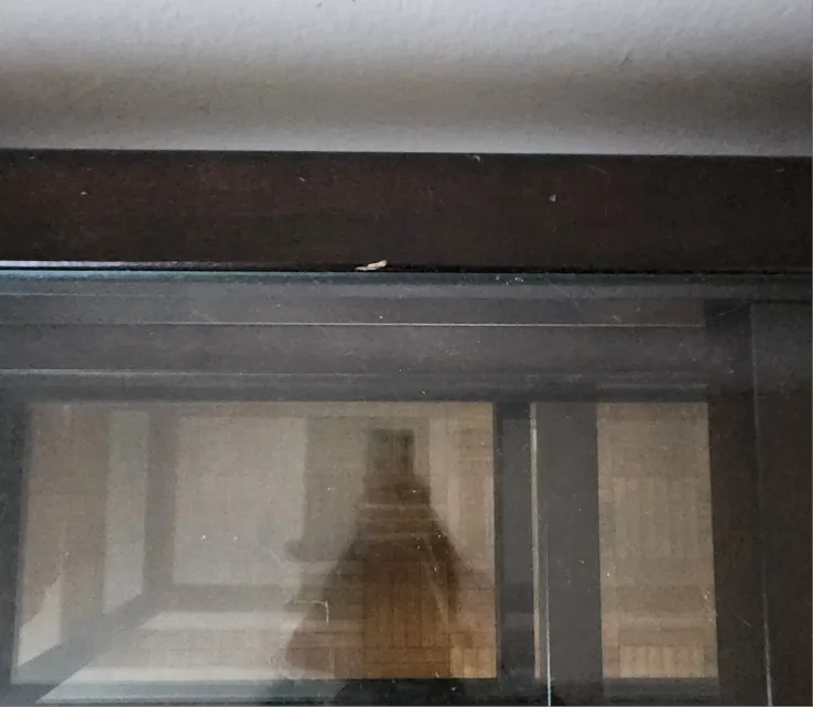 Wooden Glass Top TV Stand (4ft'5in x 1ft'10in) image indicator(4)