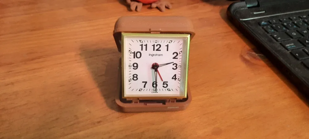 Vintage Ingraham Travel Clock thumbnail