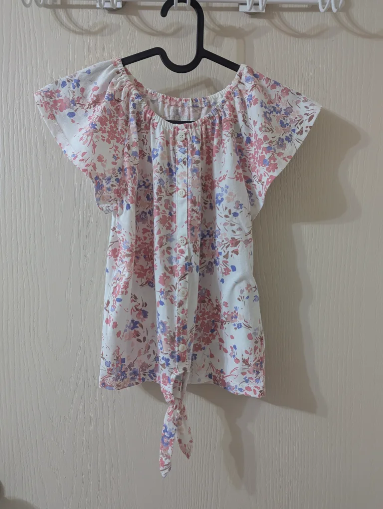 Girls Floral Top thumbnail