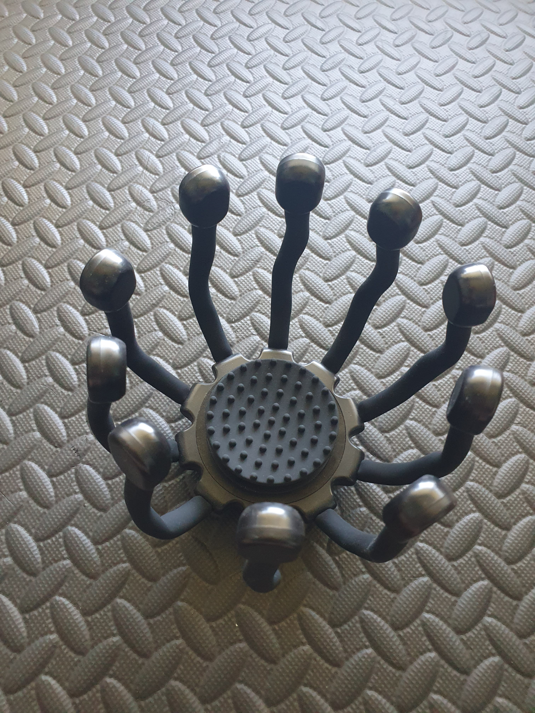 Head Massager - photo 2