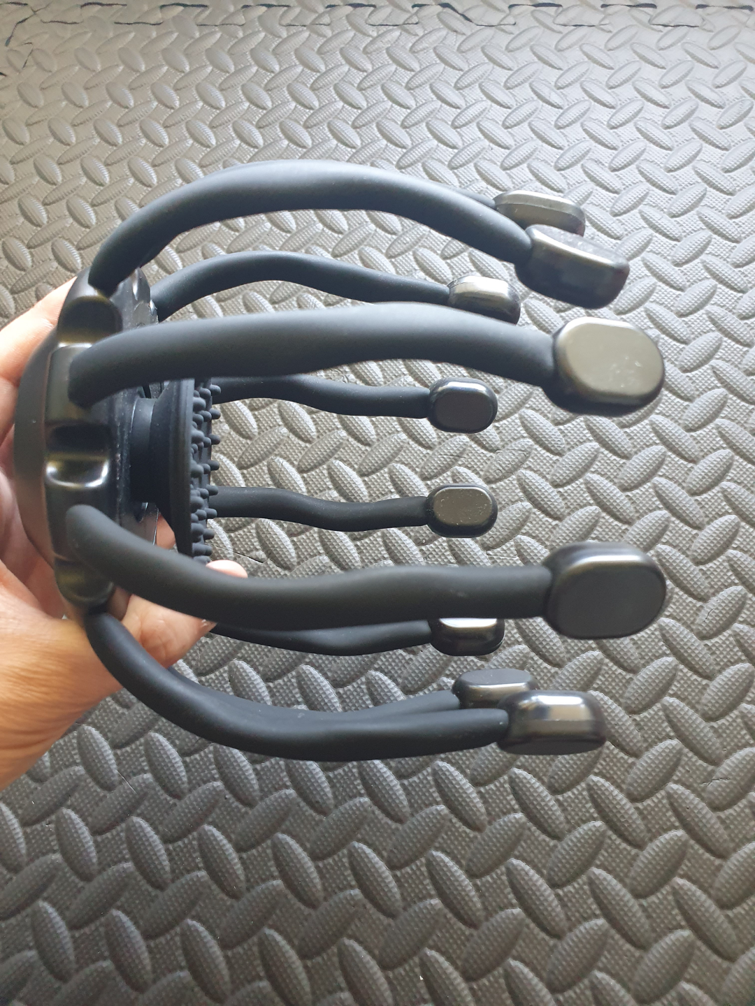 Head Massager - photo 3